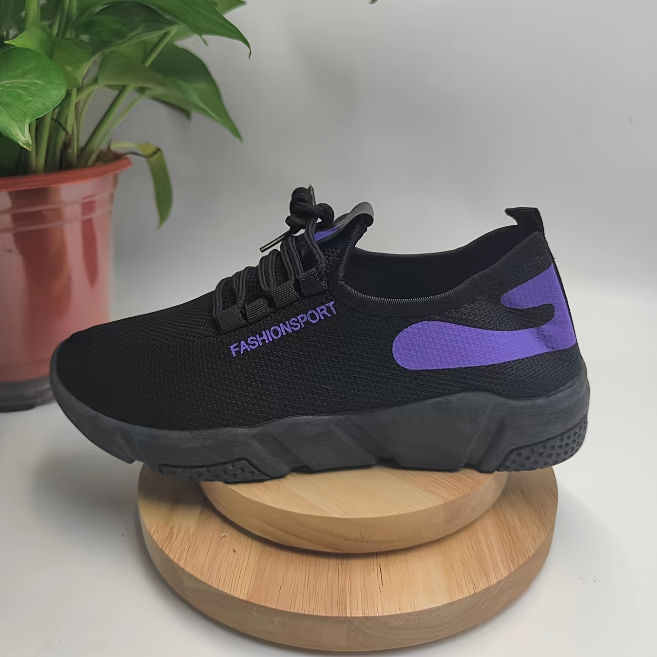 Breathable Lace-Up Running Shoes Lightweight Comfortable Sneakers