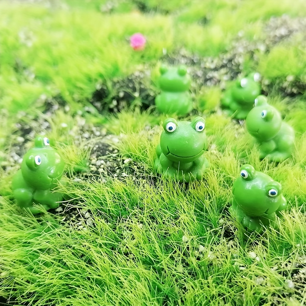 Aydinids 30 Pcs Resin Mini Frogs Miniature Green Frog Figurine Frog Fairy Garden Moss Landscape DIY Terrarium Cake Topper Party Decor Supplies