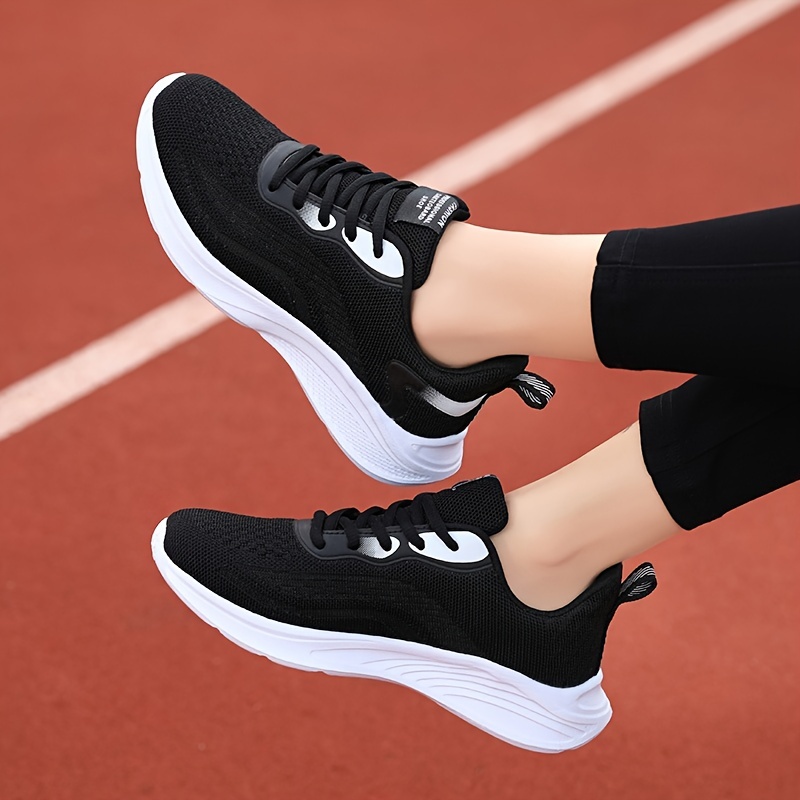 Women's Lightweight Mesh Running Shoes Breathable Lace Up Sneakers
