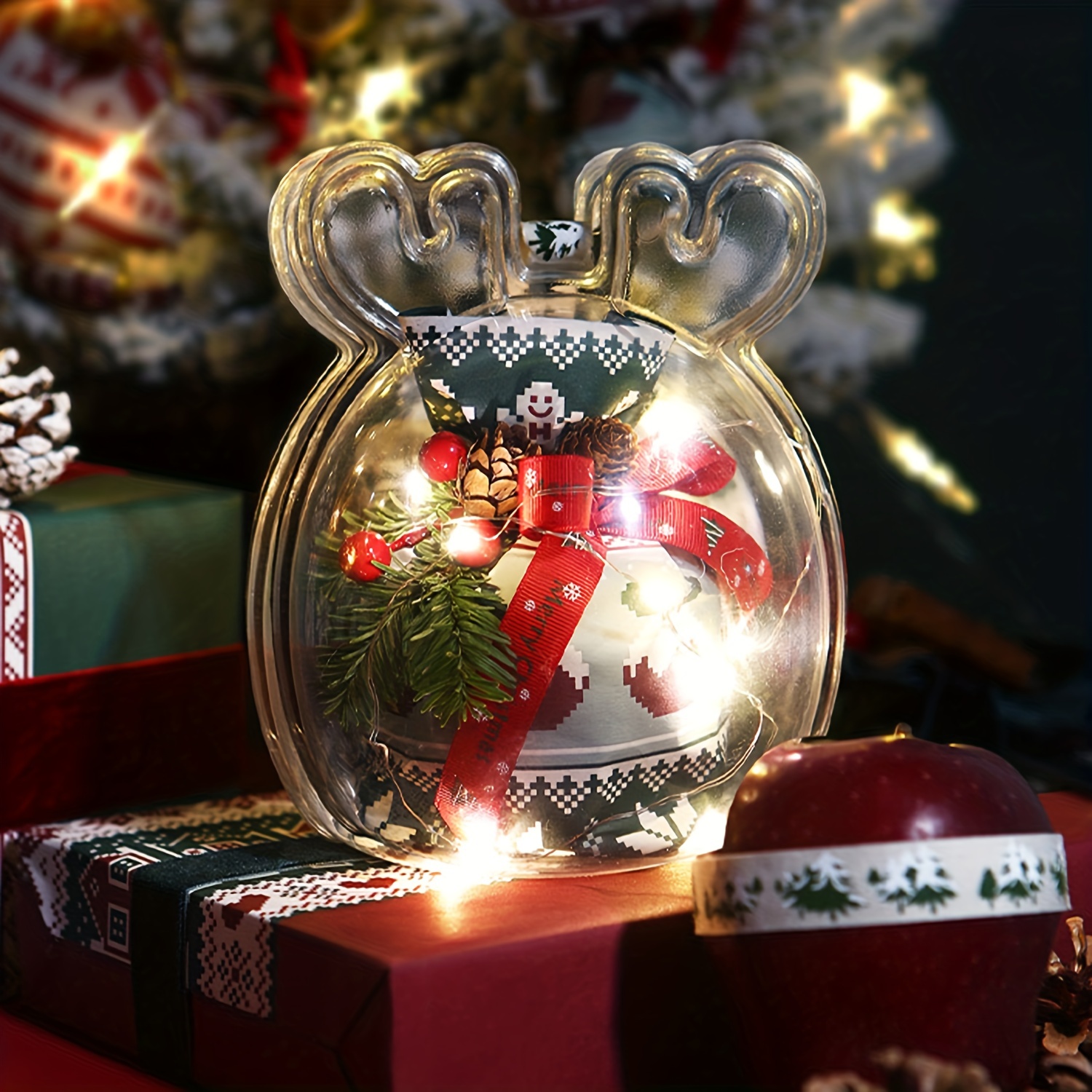 Boîte cadeau avec motif de Noël en rouge 360x180x90mm