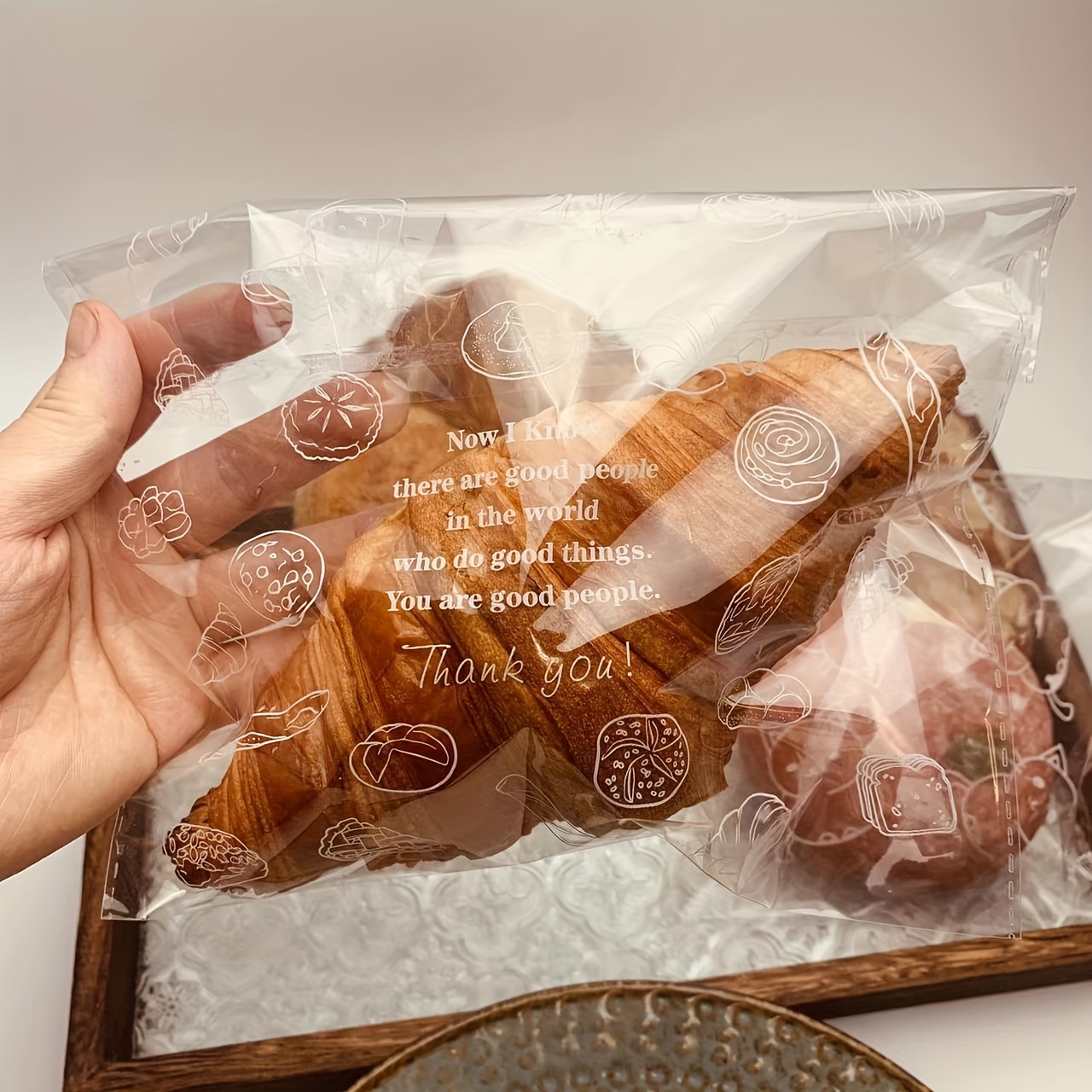  100 Pcs Reusable Plastic Bread Clips - Keep Your Food