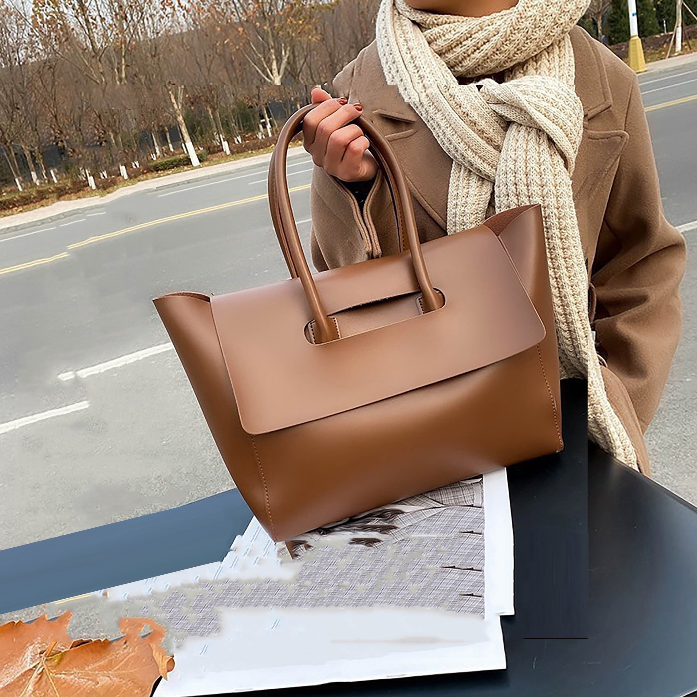 Elegant Tote Bag Womens Trendy Faux Leather Handbag Casual Scarf