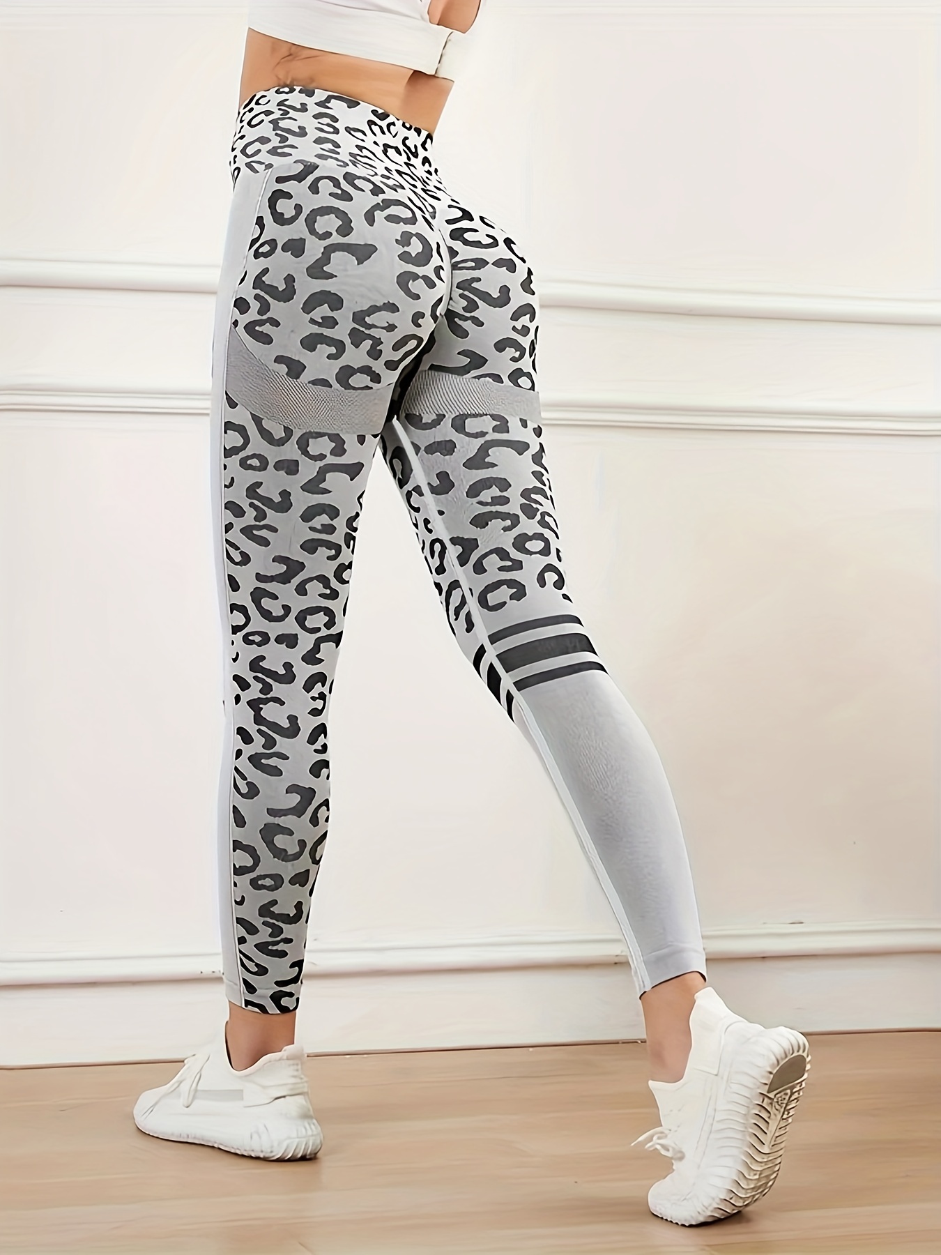 Grey Leopard Print Yoga Set – Reset Activewear