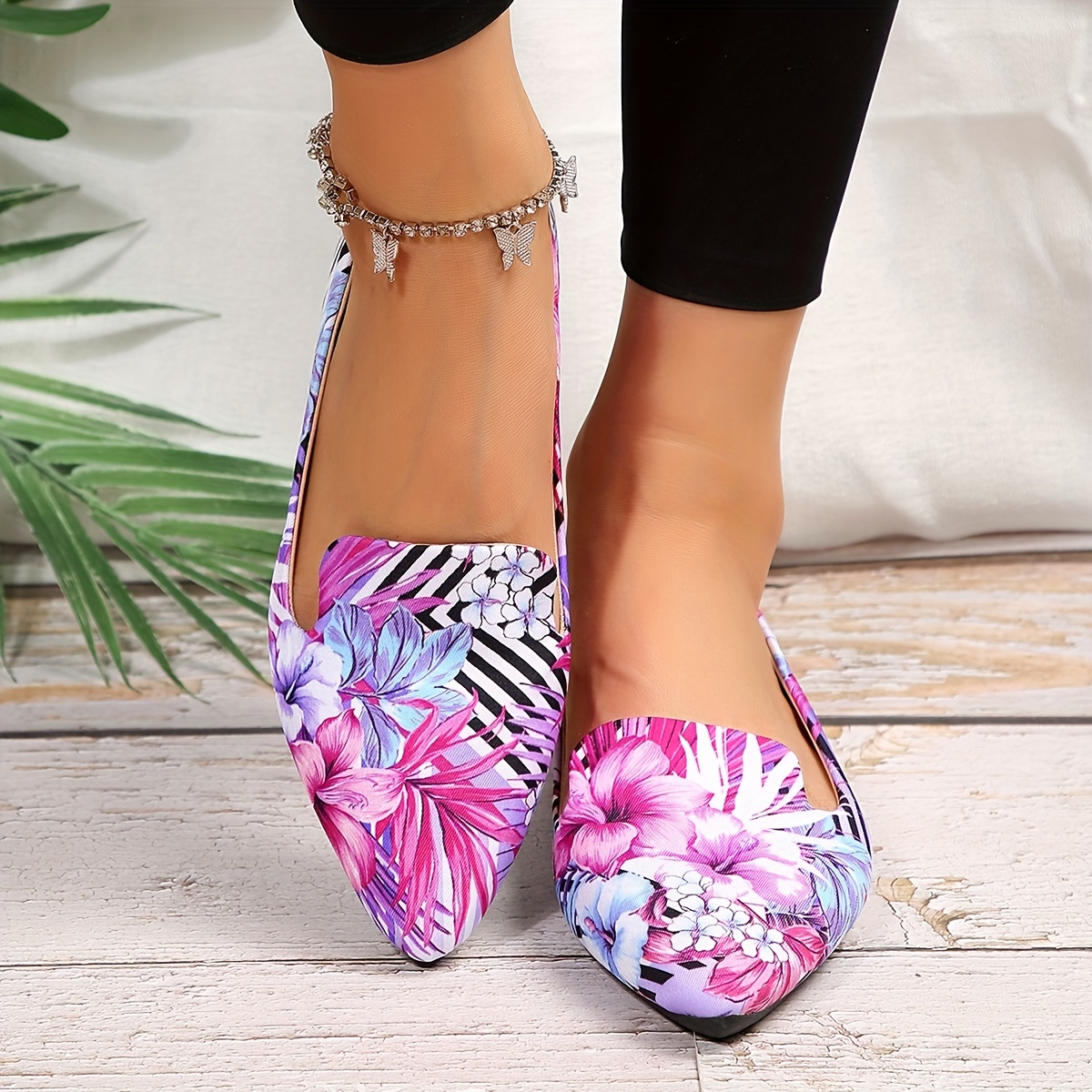 Fashionable Versatile Pink Floral Printed Pointy Toe Women's Flat Shoes