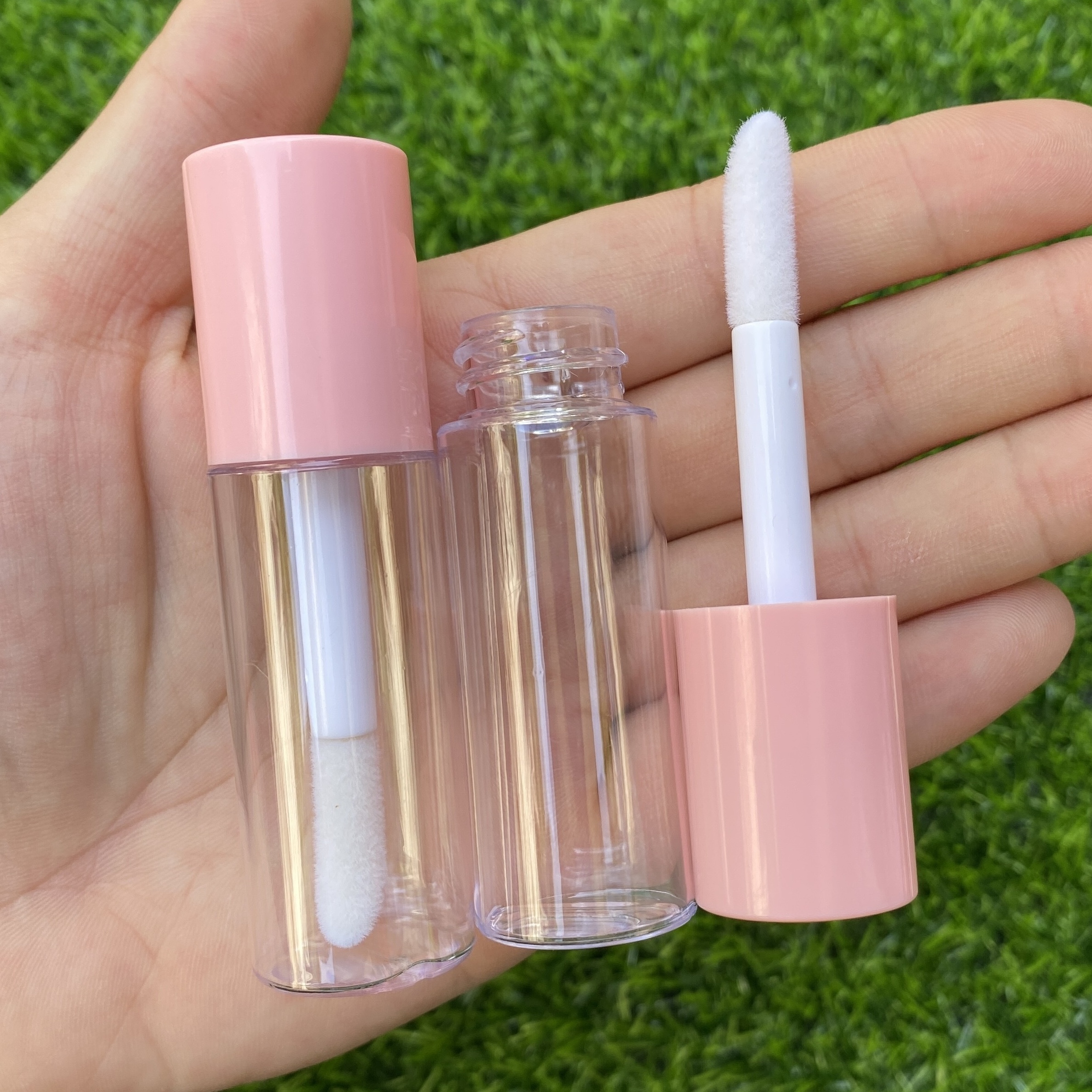 Cute Empty Lip Gloss Tube Capsule Shape Lip Balm Containers With Brush Lips  Balm Tubes Mini Refillable Lip Oil Bottles For Women Girls Diy - Temu