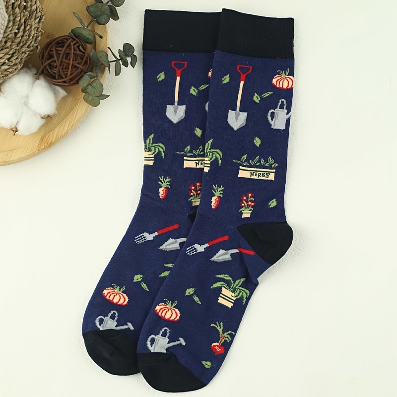 

1 Pair Men's Trendy Cartoon Garden Pattern Crew Socks, Breathable Comfy Casual Street Style Unisex Socks For Men's Outdoor Wearing All Seasons Wearing