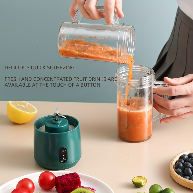 Small Electric Juicer 6 Blades Portable Fruit Juice Cup Automatic Smoothie  Blend