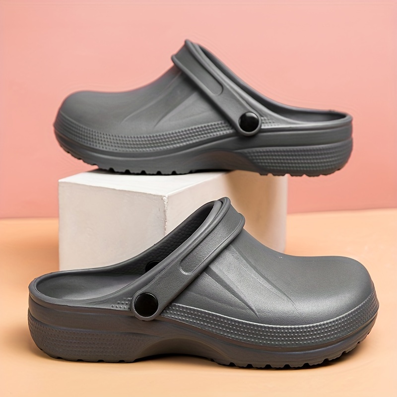 Soft store sole clogs