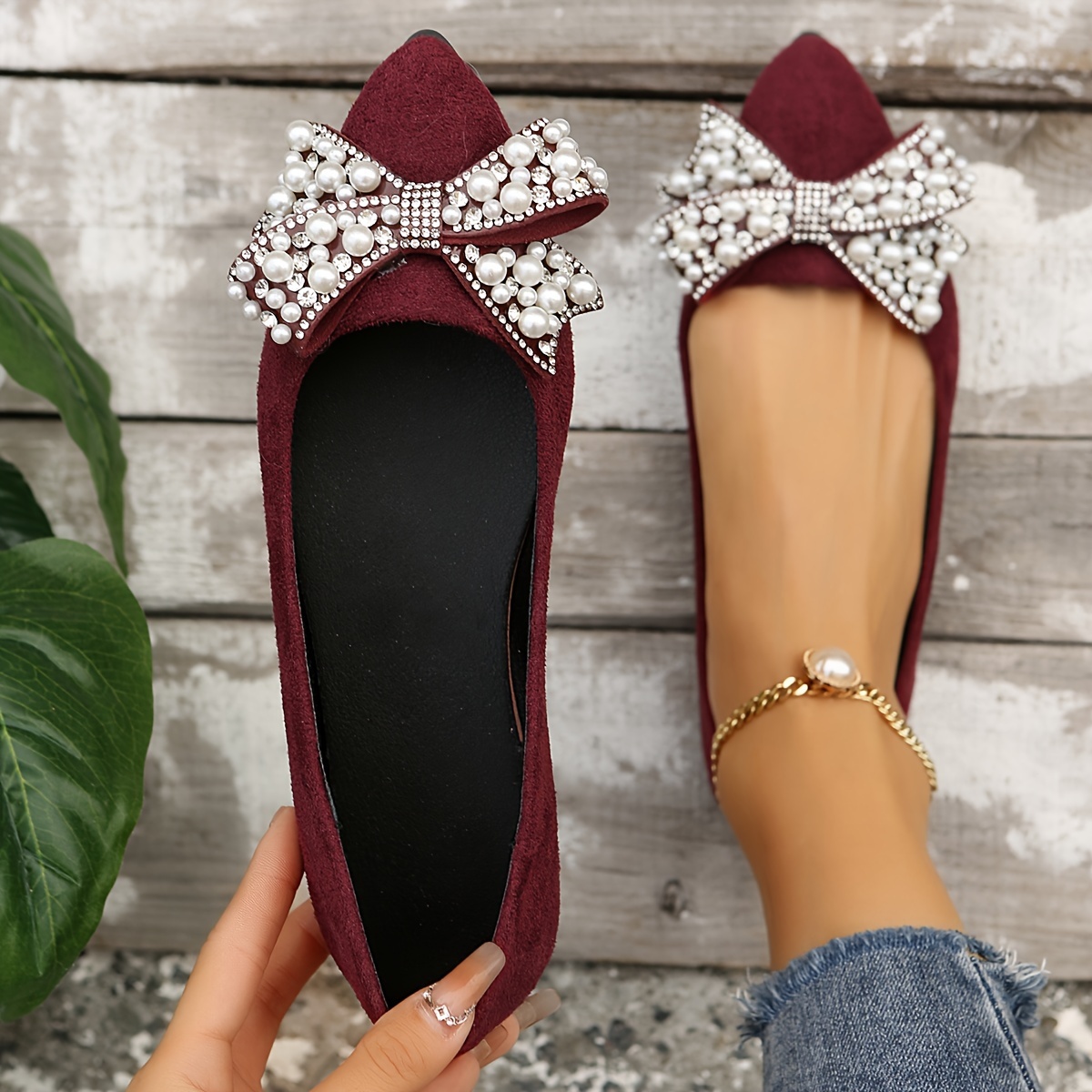 

Women's Faux Pearl & Bowknot Decor Flat Shoes, Casual Point Toe Slip On Shoes, Lightweight & Comfortable Shoes