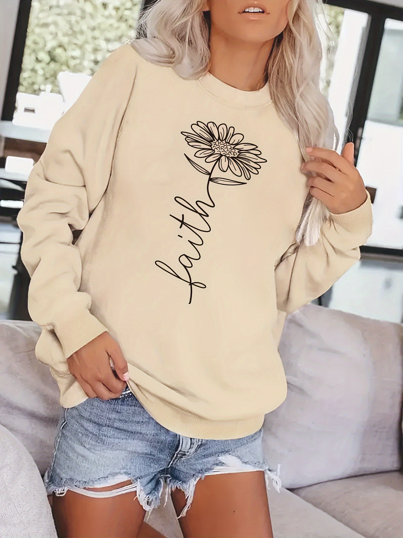 Women's faith online sweatshirt