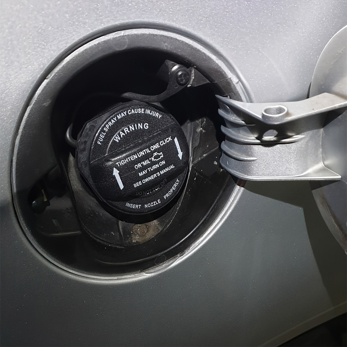 Benzin Tankdeckel Abdeckung Kraftstofftank Einfüll Deckel für Lexus Lila
