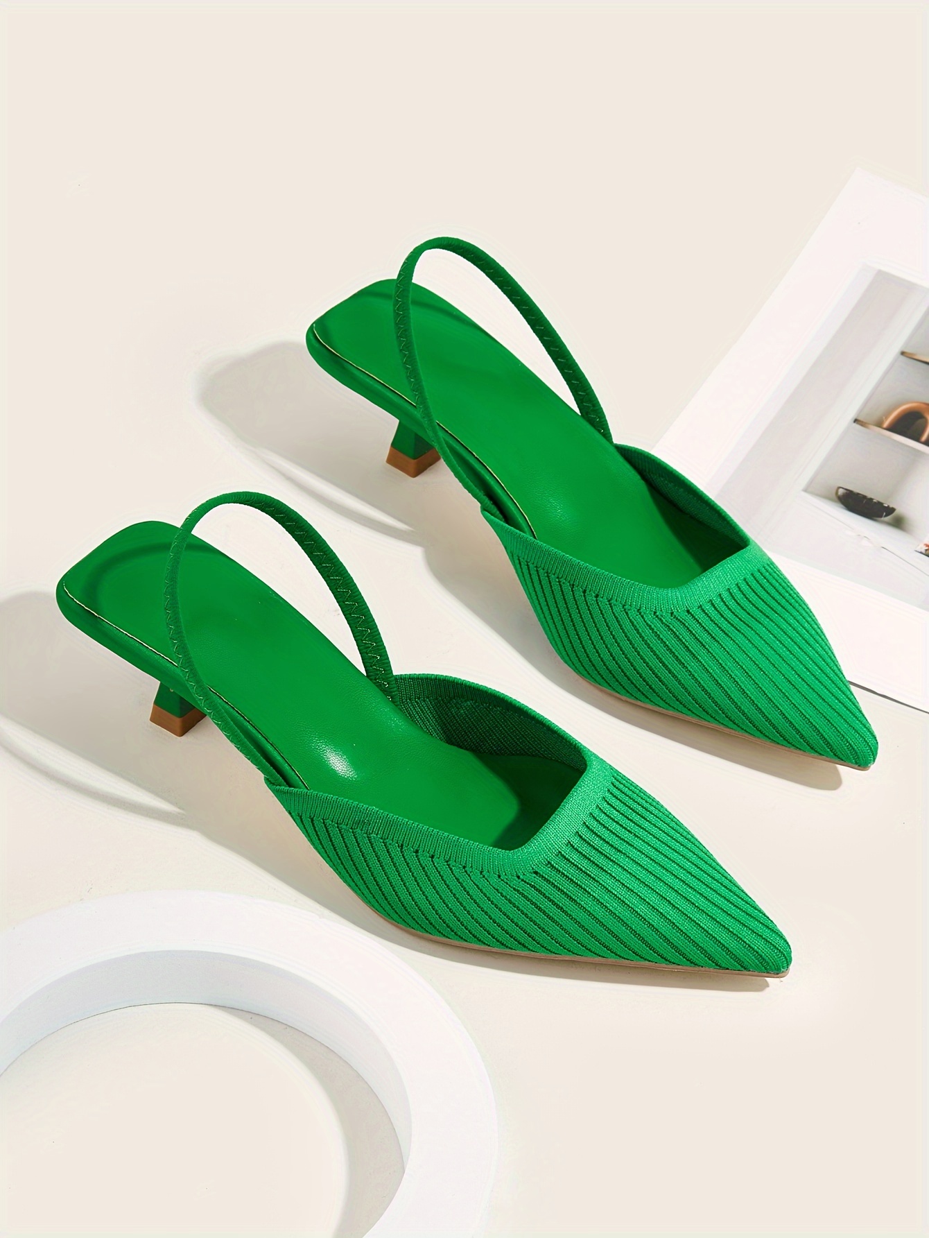 Women's New Style Pointed-Toe Shallow Mouth Sandals, Breathable Fairy-Style Woven Shoes with Kitten Heels, Comfortable Open-Back Flat Shoes for Summer, Women Shoes