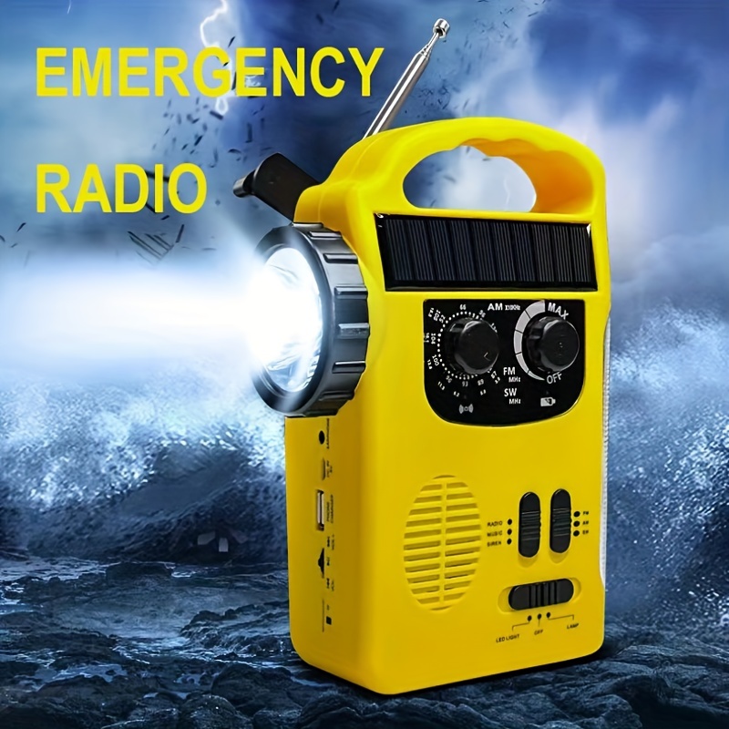 Solar Power Emergency Hand Crank FM Auto Radio LED Camp light Power Bank