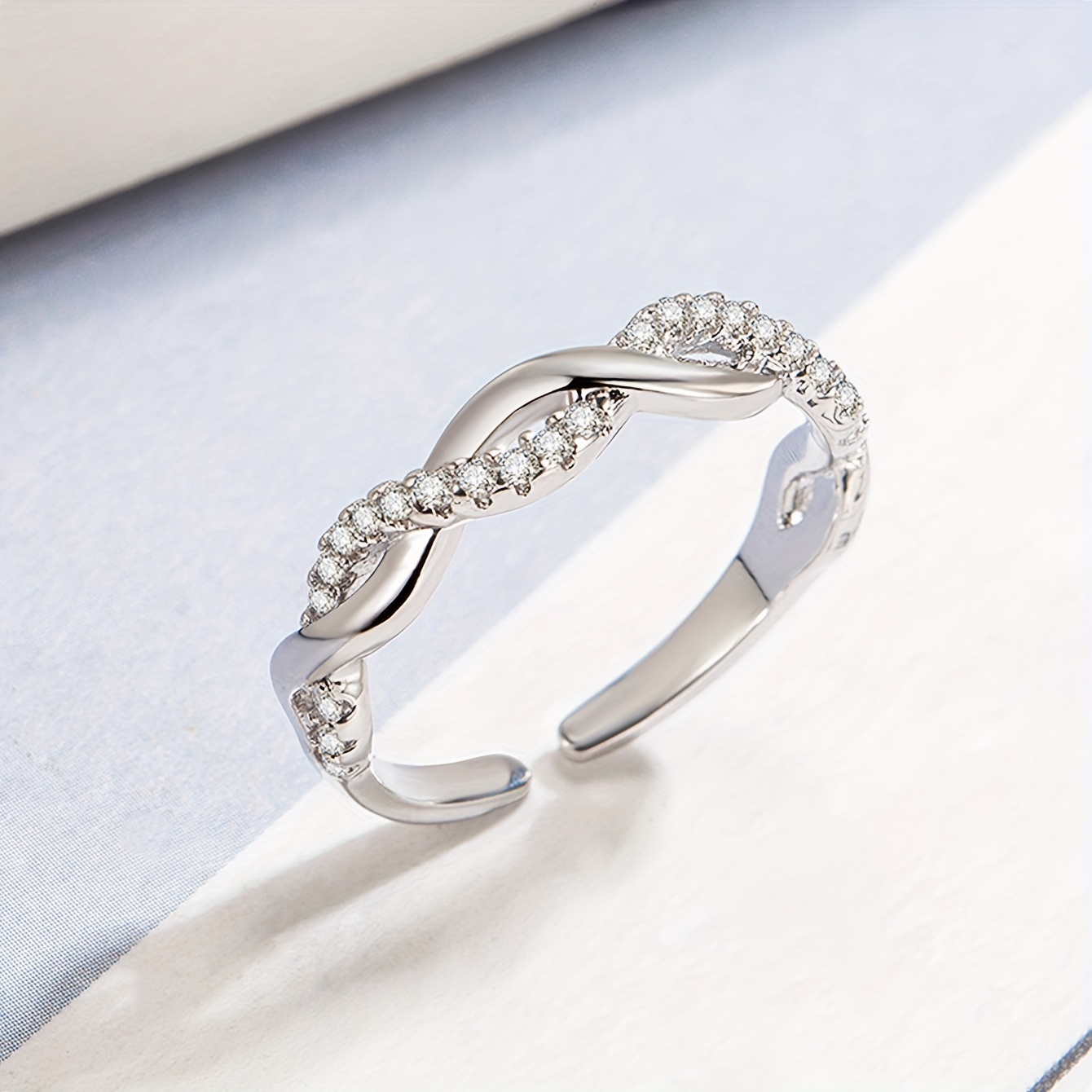 1pc Easy Temperament Irregular Geometric Inlaid Light Luxury Niche Ring