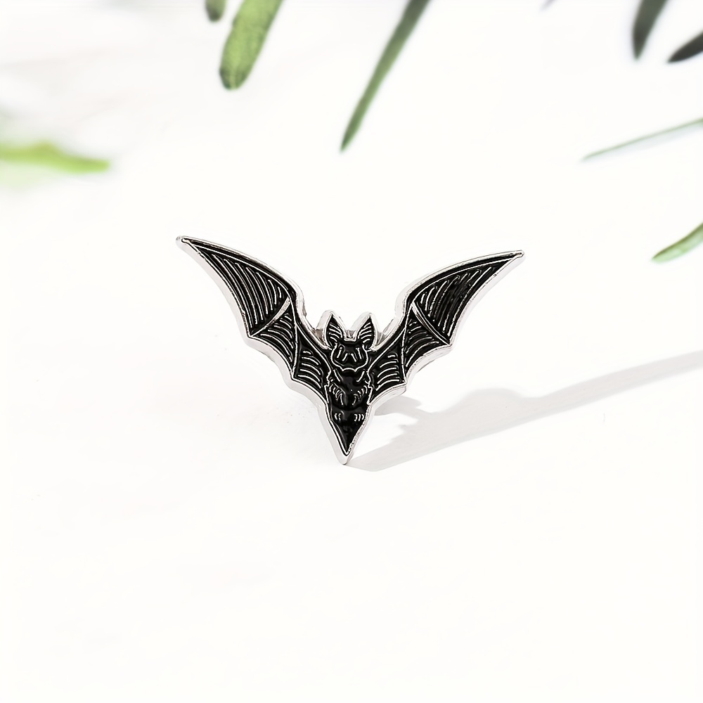 Bat Brooch Creative Enamel Brooch Clothing Makeup Bag Handbag