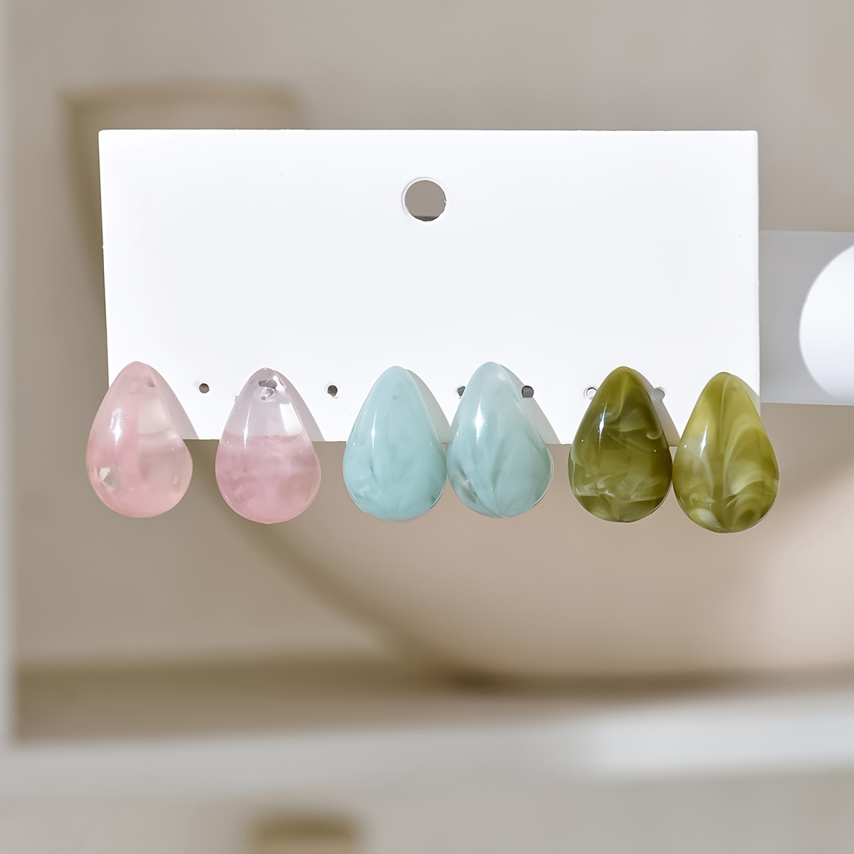 Acrylic Autumn And Winter New European And High-end Sense Earrings For Women' Wear