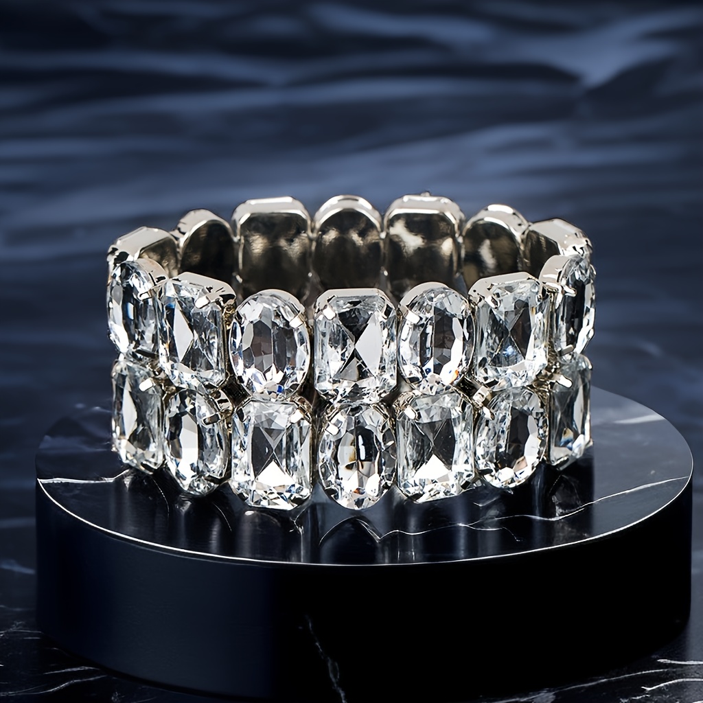 

Creative Sparkling Bangle Bracelet Iron Silver Plated Jewelry Embellished With Rhinestones Vintage Luxury Style For Women Party Bracelet