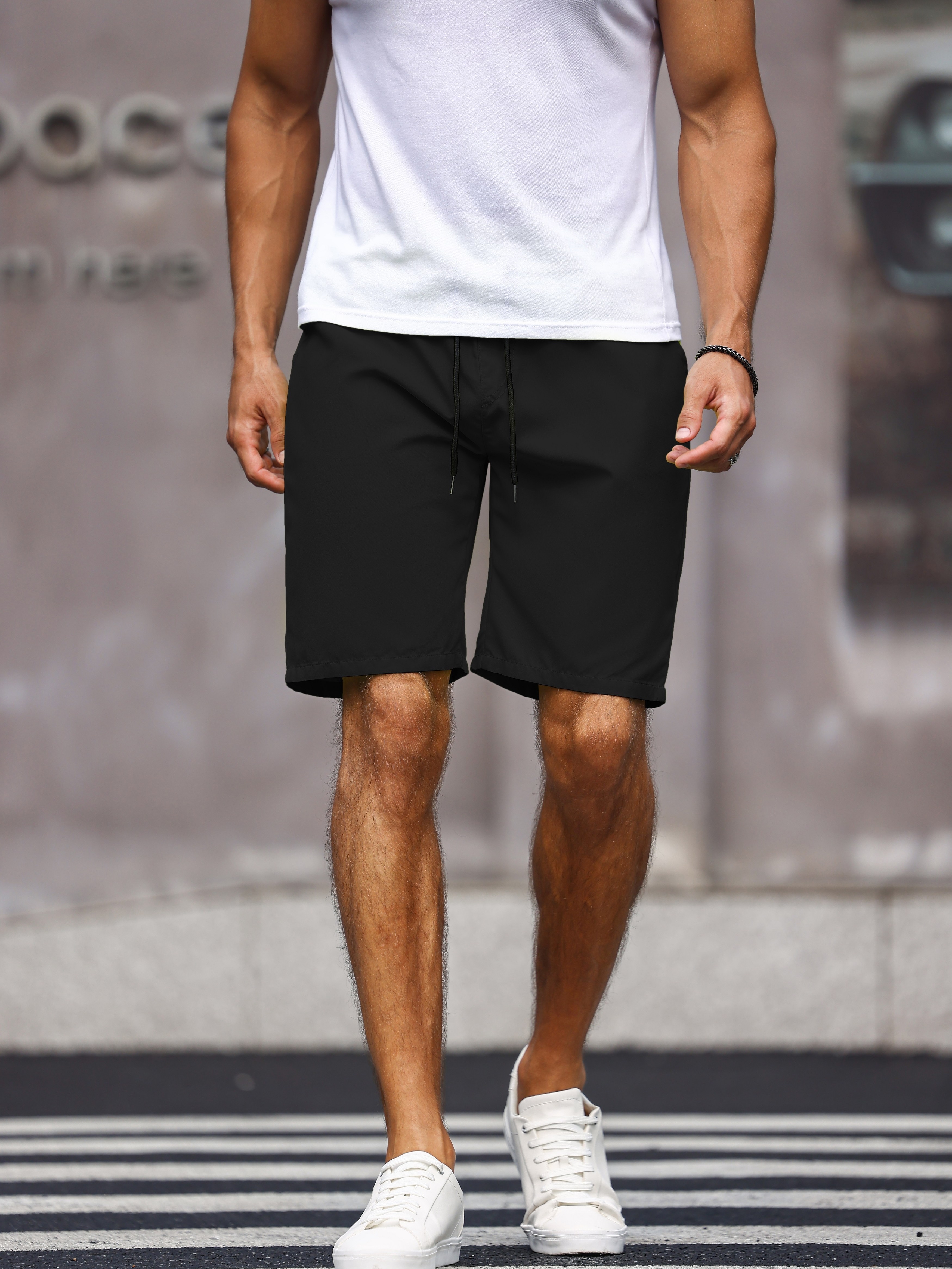 Trendsetting plain black sport shorts For Leisure And Fashion 