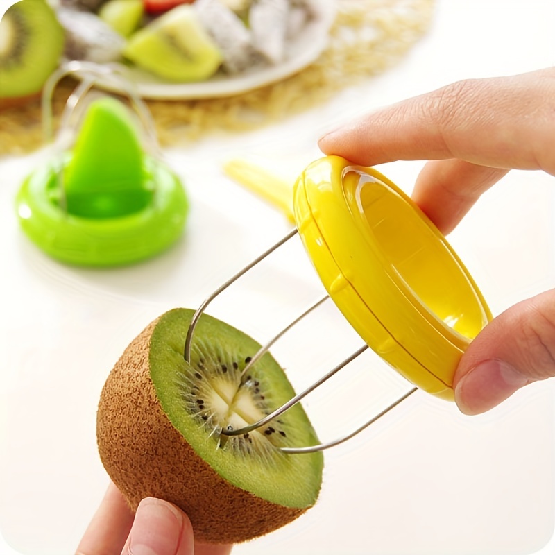 Semplifica La Preparazione Della Frutta Con Questo Incredibile Gadget Da  Cucina Taglia Kiwi E Rimuovi Torsolo