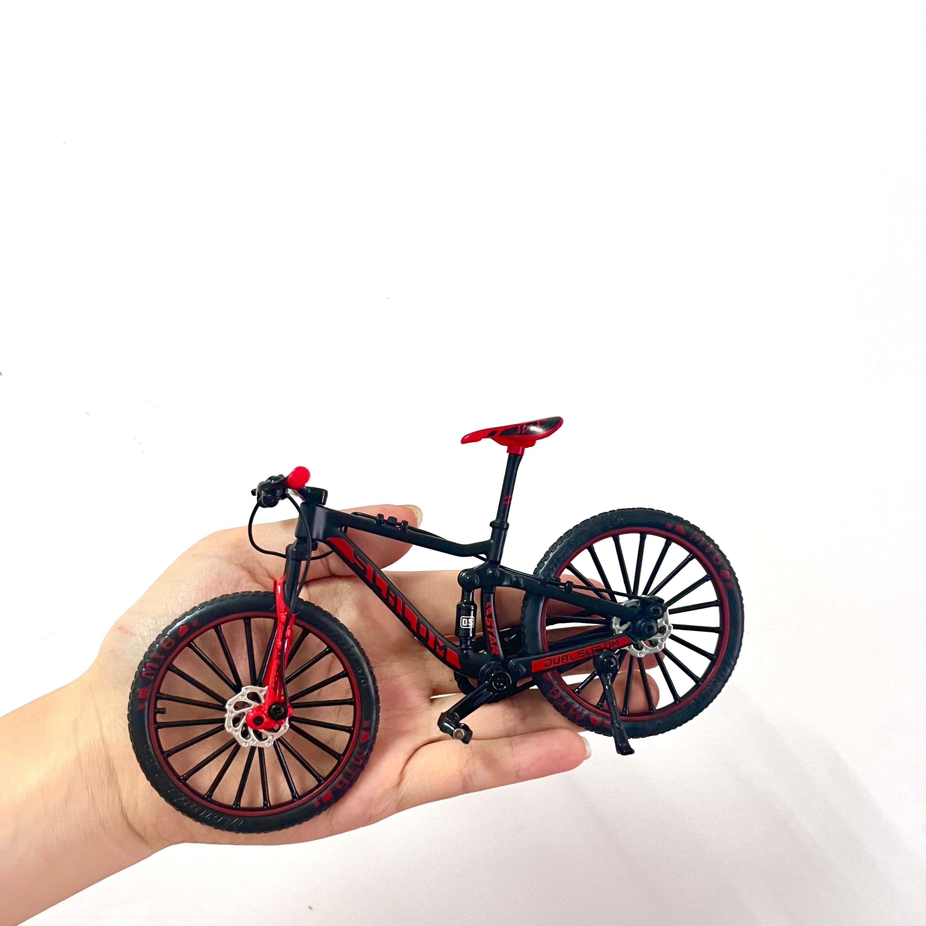 Ornements de vélo 1: 10 Échelle Modèle de vélo Miniature Retro
