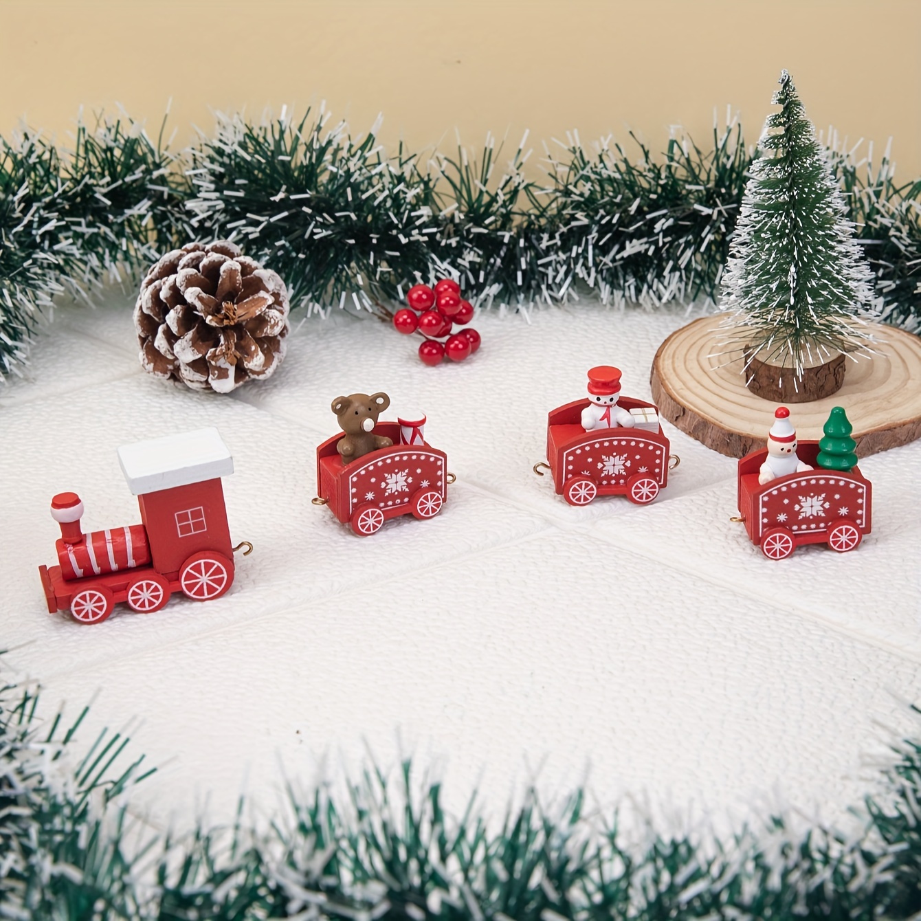 Enfeites de mini trem de madeira, conjunto de trem de Natal Trem de Natal  pintado de madeira Decoração de Natal Presente infantil, Decorações de  Natal Decoração de trem de madeira para(vermelho)