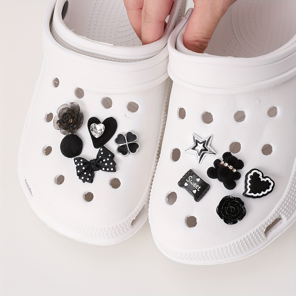 10Pcs Sanrio Series Shoe Charms DIY Shoe Flower Kuromi Melody Accessories  Decorations Sandals Decorate for Crocs Kids Gifts