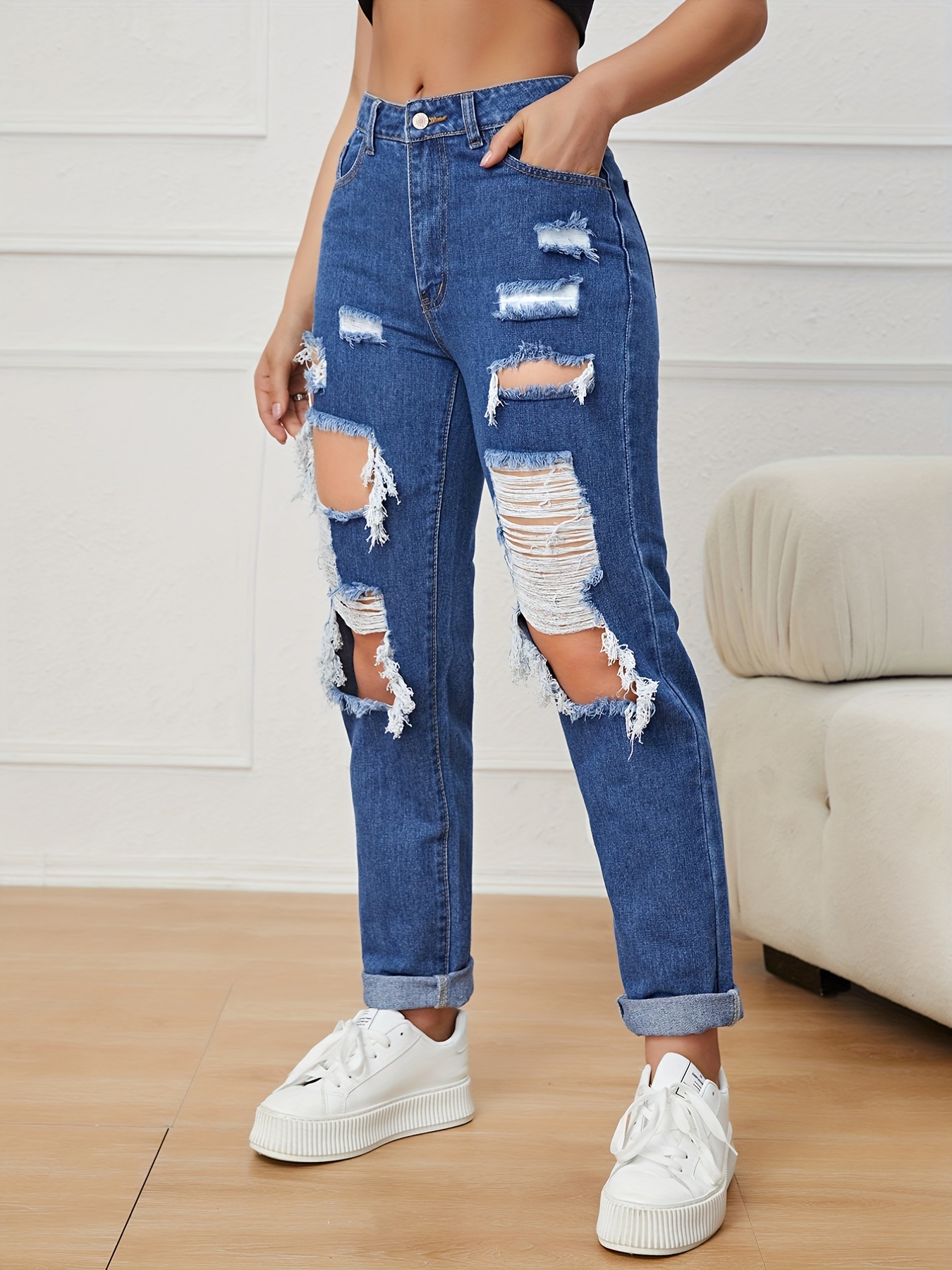 Pantalón Jean Mujer mom rasgado