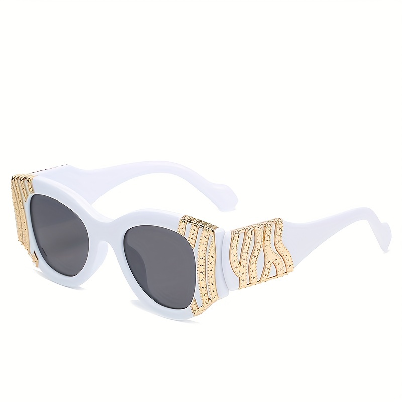 Versace retro rivet store sunglasses