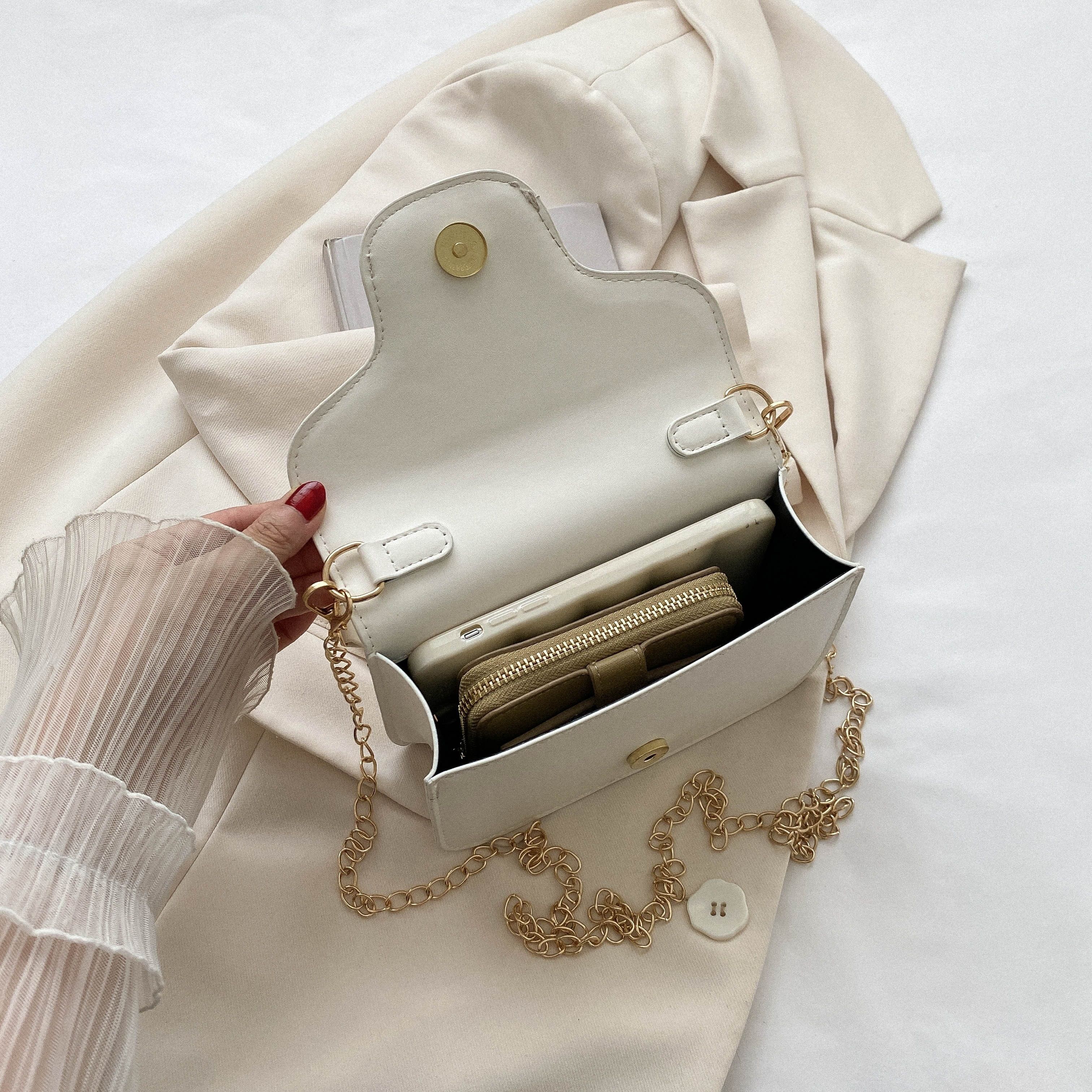 Mini Chain Crossbody Bag, Women's Letter Graphic Handbag, Fashion
