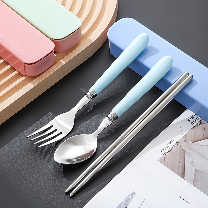 Set Di Bacchette Cucchiaio Forchetta Portatile 4 Pezzi Set Di Posate In Acciaio  Inossidabile Set Da Tavola Portatile Per Pranzo Con Scatola Per Accessori  Da Cucina Da Viaggio Regalo Creativo - Temu Italy