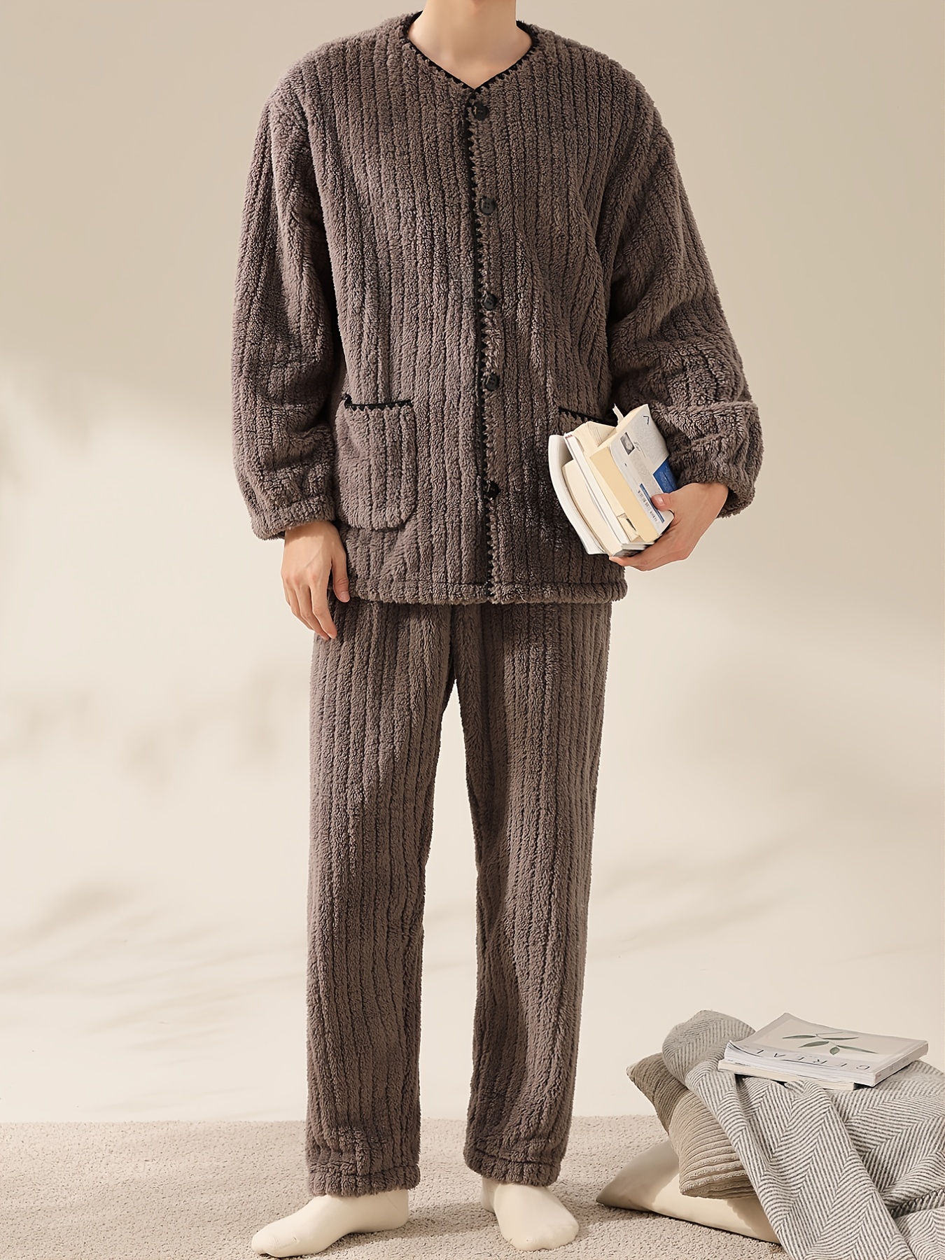 Mens fleece cuffed online pyjamas