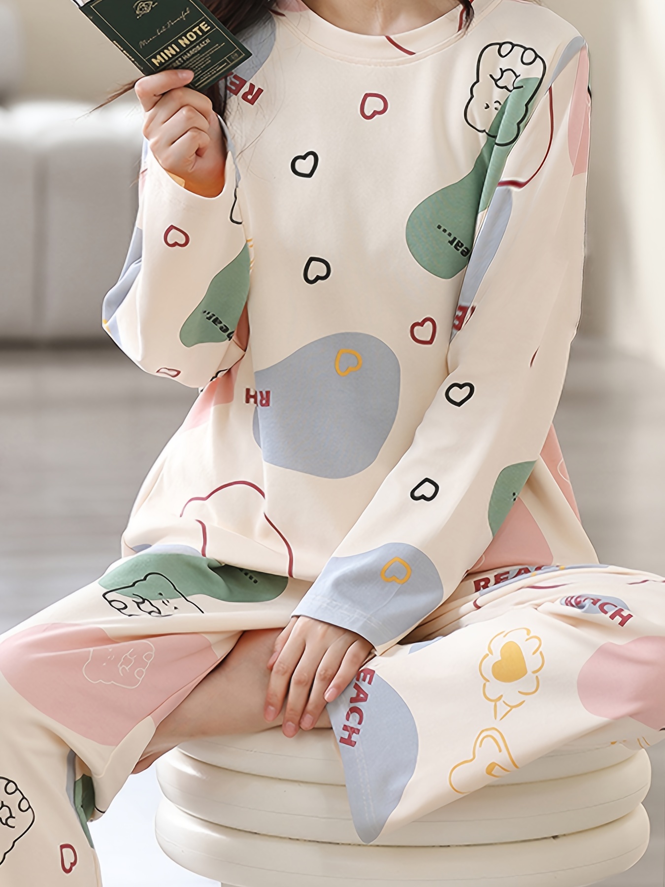 Bear Print Pajama Set Long Sleeve Crew Neck Top & Pants