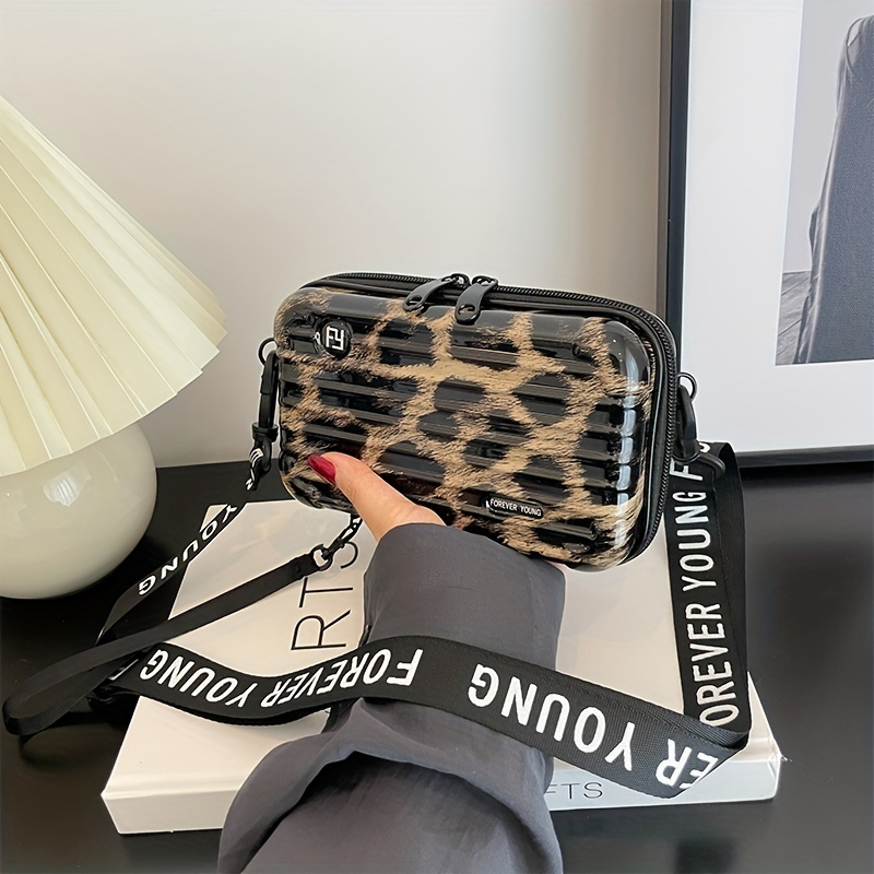 Fashion Printed Black & White Chain Strap Box Bag - Temu