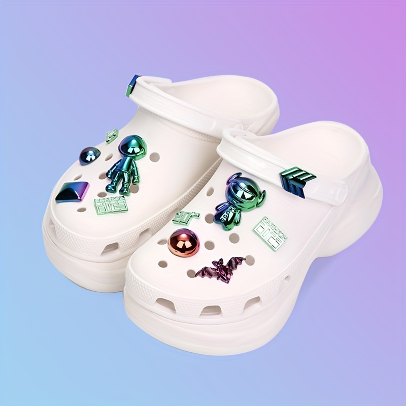 DIY Punk Croc Charms Metal Rivet Shoe Charms for Croc Designers New Fashion  Clogs Buckle Decorations Hip Hop Shoe Accessories