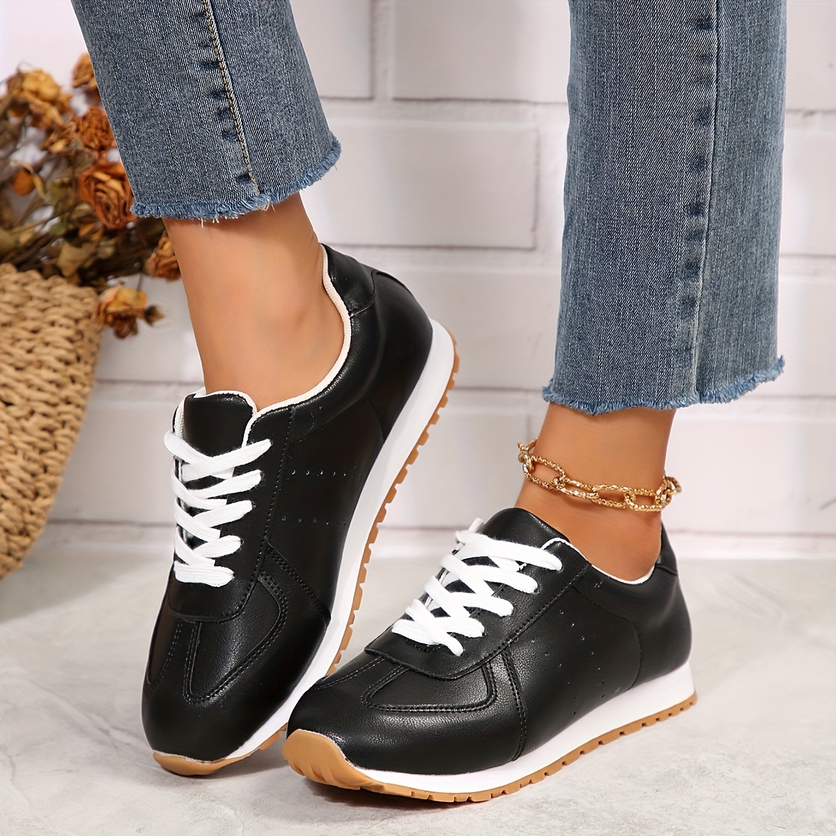 Women's Platform Sneakers, Casual Lace Up Outdoor Shoes, Comfortable Low  Top Faux Leather Shoes