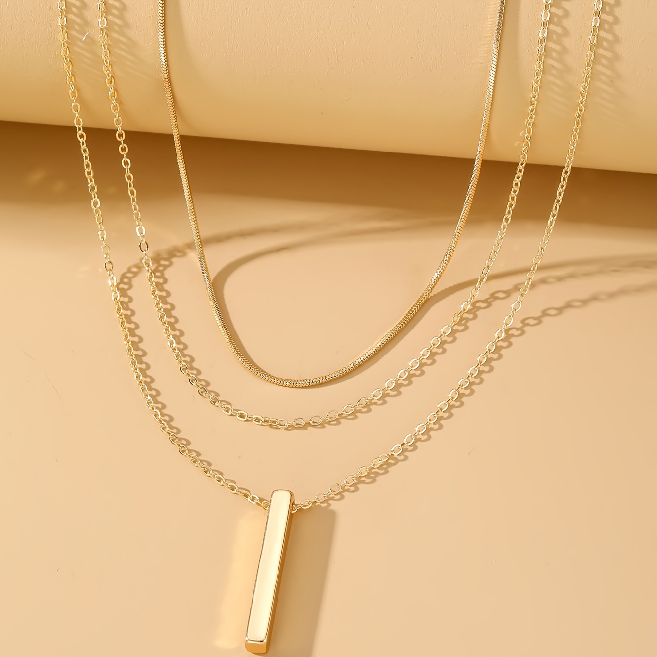 Fashionable Minimalist Chain Snake Bone Chain Pendant Necklace Set