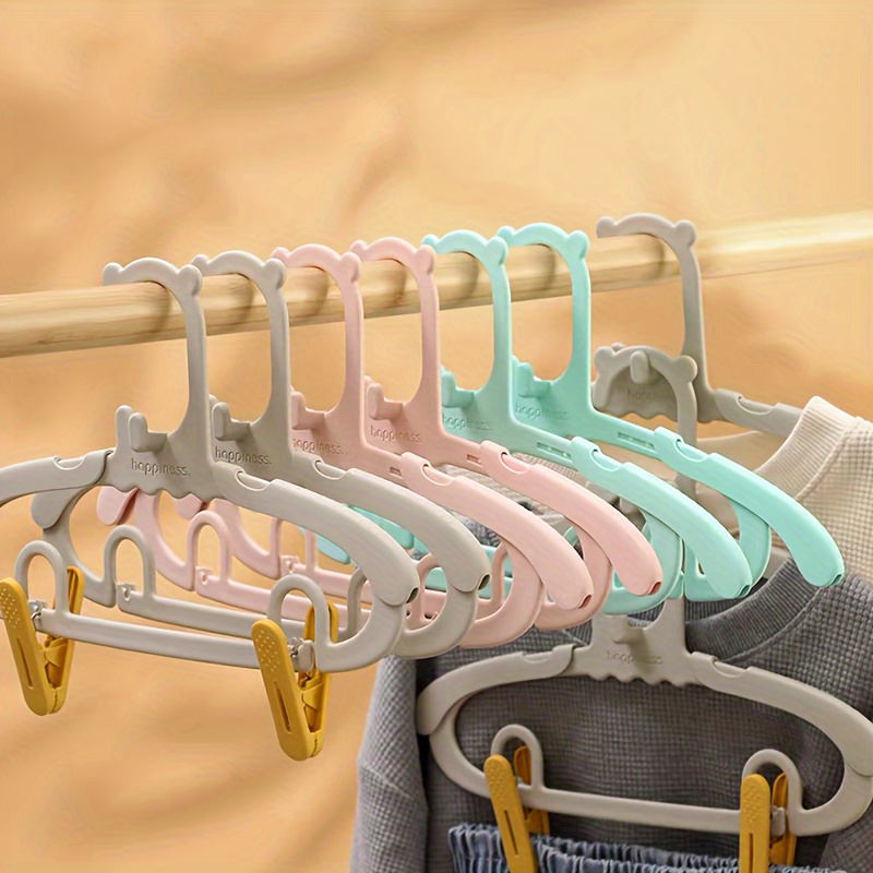 SMARTOR Plastic Hangers 50 Pack - Plastic Clothes Hangers Heavy