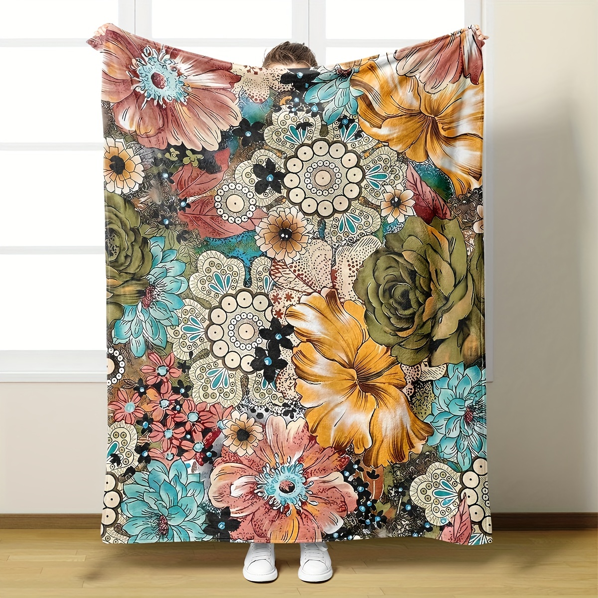 Watercolor Floral Bunch Comforter - Laural Home