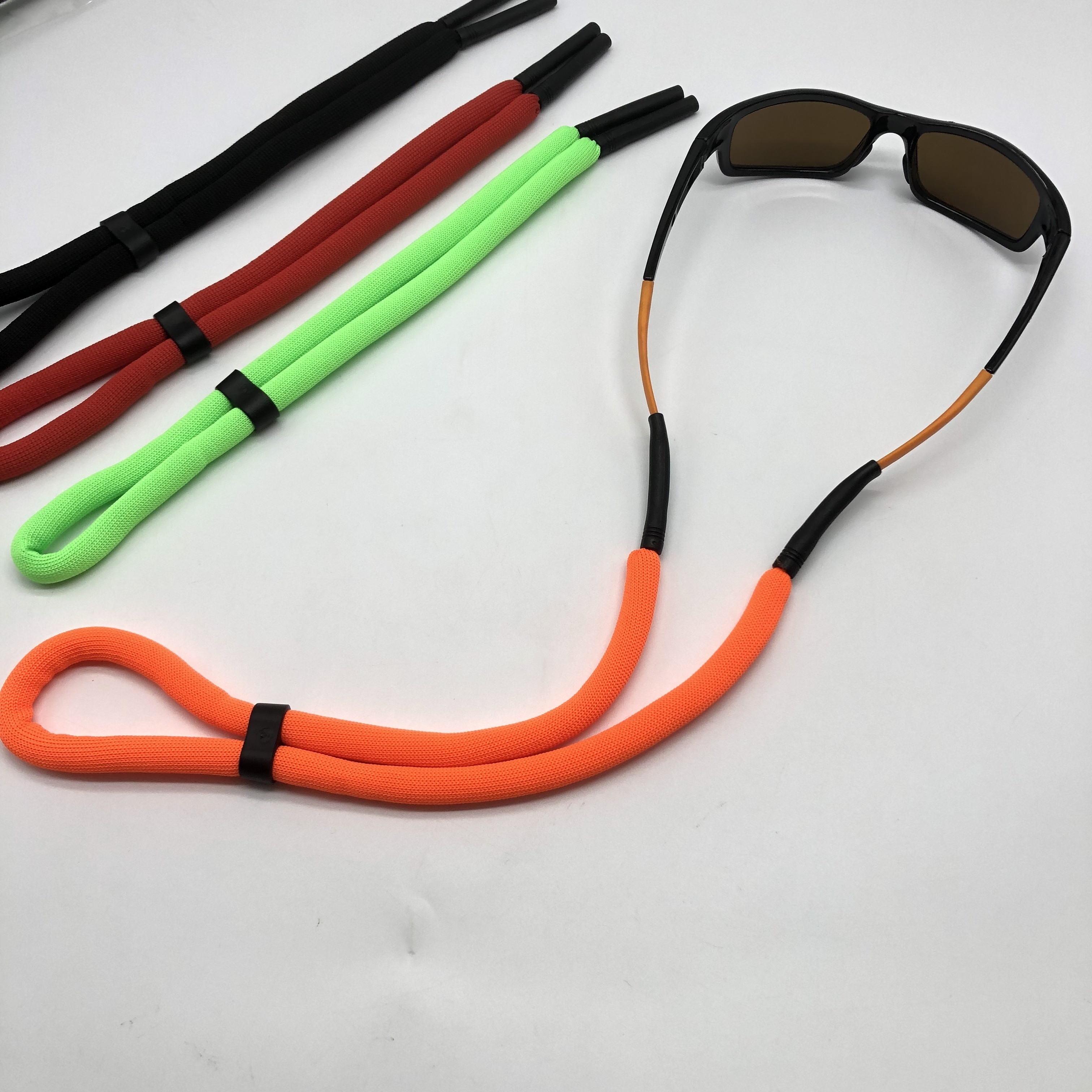

Floating Glasses Strap Holder Anit Slip Glasses Cord Rope, Adjustable Outdoor Water Sports Sunglasses Chain Retainer Women Men