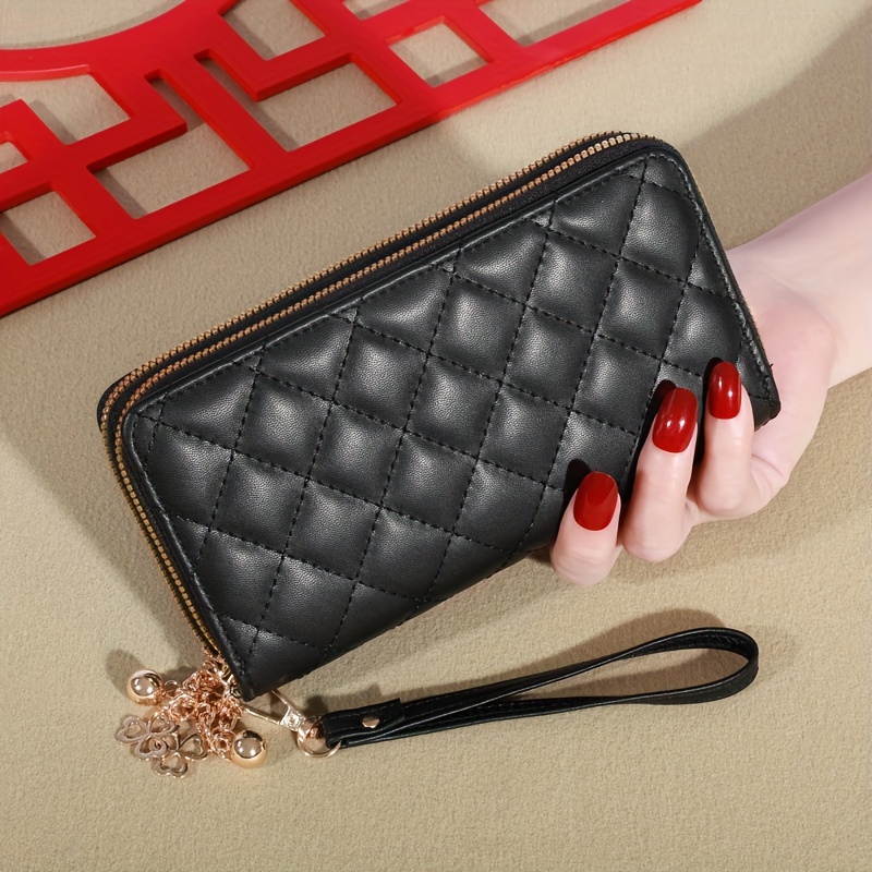 Fashion Rivet Clutch Bag Women Envelope Quilted Embroidered Thread