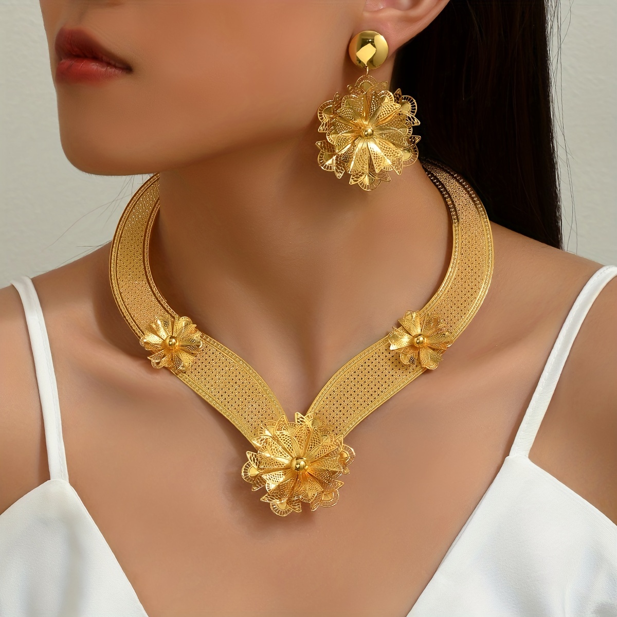 Wooden Jewelry Necklace : Elegant Gold & Silver Pieces - Temu