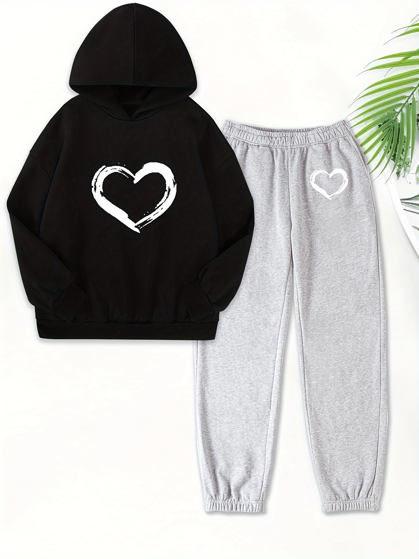 Kids’ Unisex Jogger Pajama Set - Gray Hearts