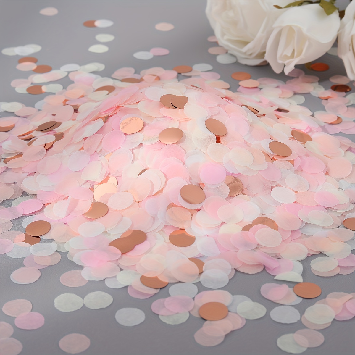 6000 Pièces Confettis Poudre Rouge et Blanche,2,5 cm Confettis en Forme de  Coeur,Confettis de Table pour Mariage, Anniversaire, Saint-Valentin, Fête