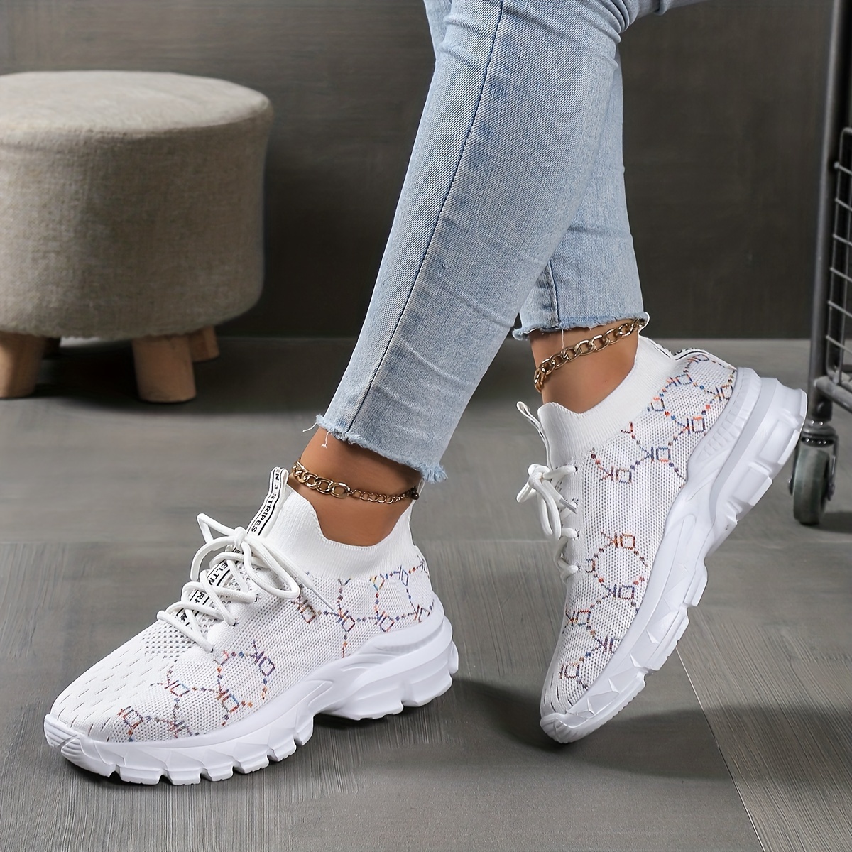 Soft Comfort Sneakers Wear Resistant Mesh Breathable Casual Shoes