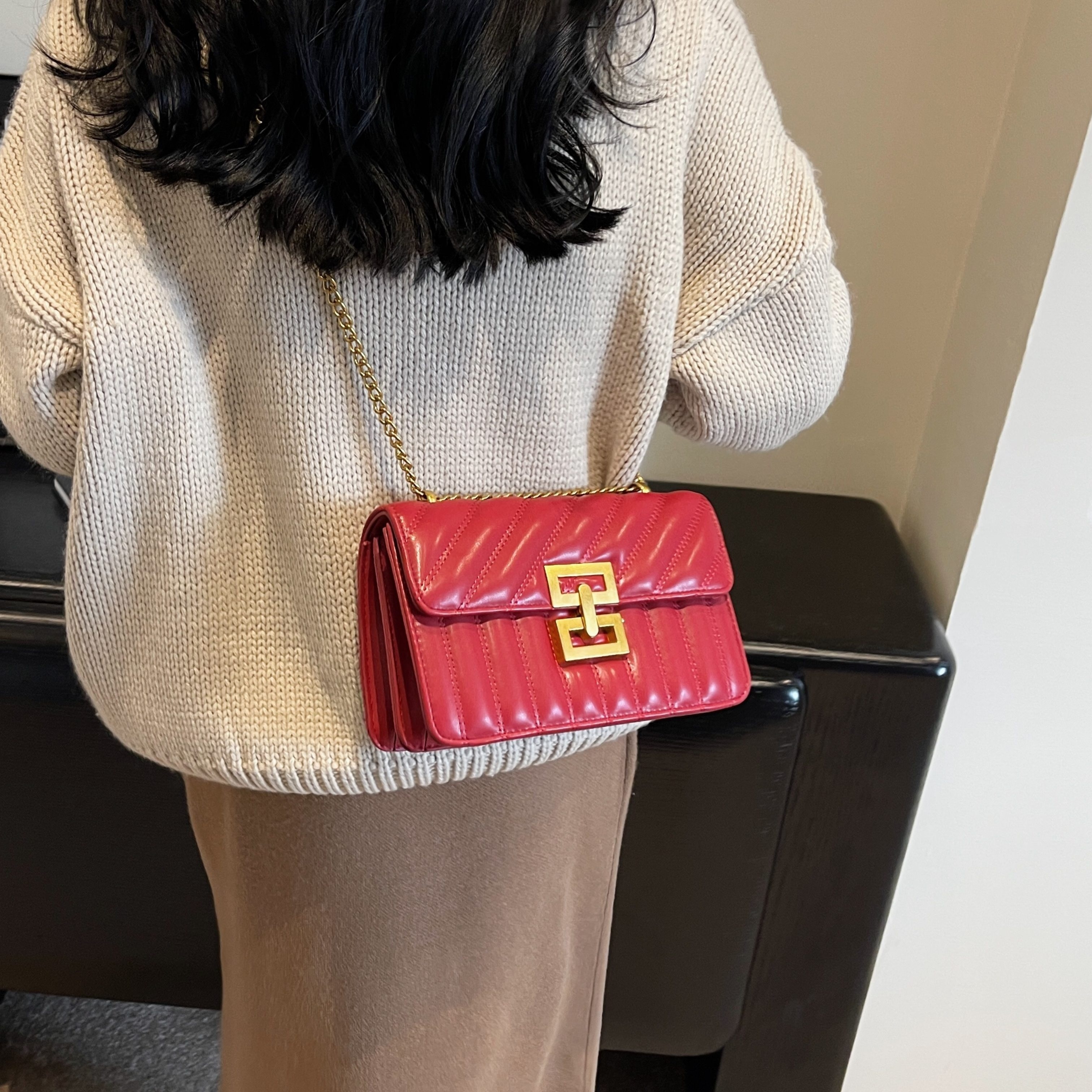 Fendi red bags clearance 2018