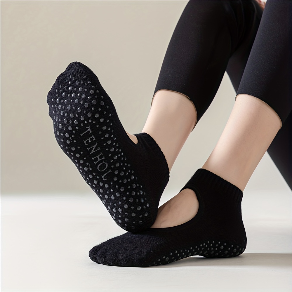 Non Slip Yoga Socks Shock Absorption Low Cut Grippers