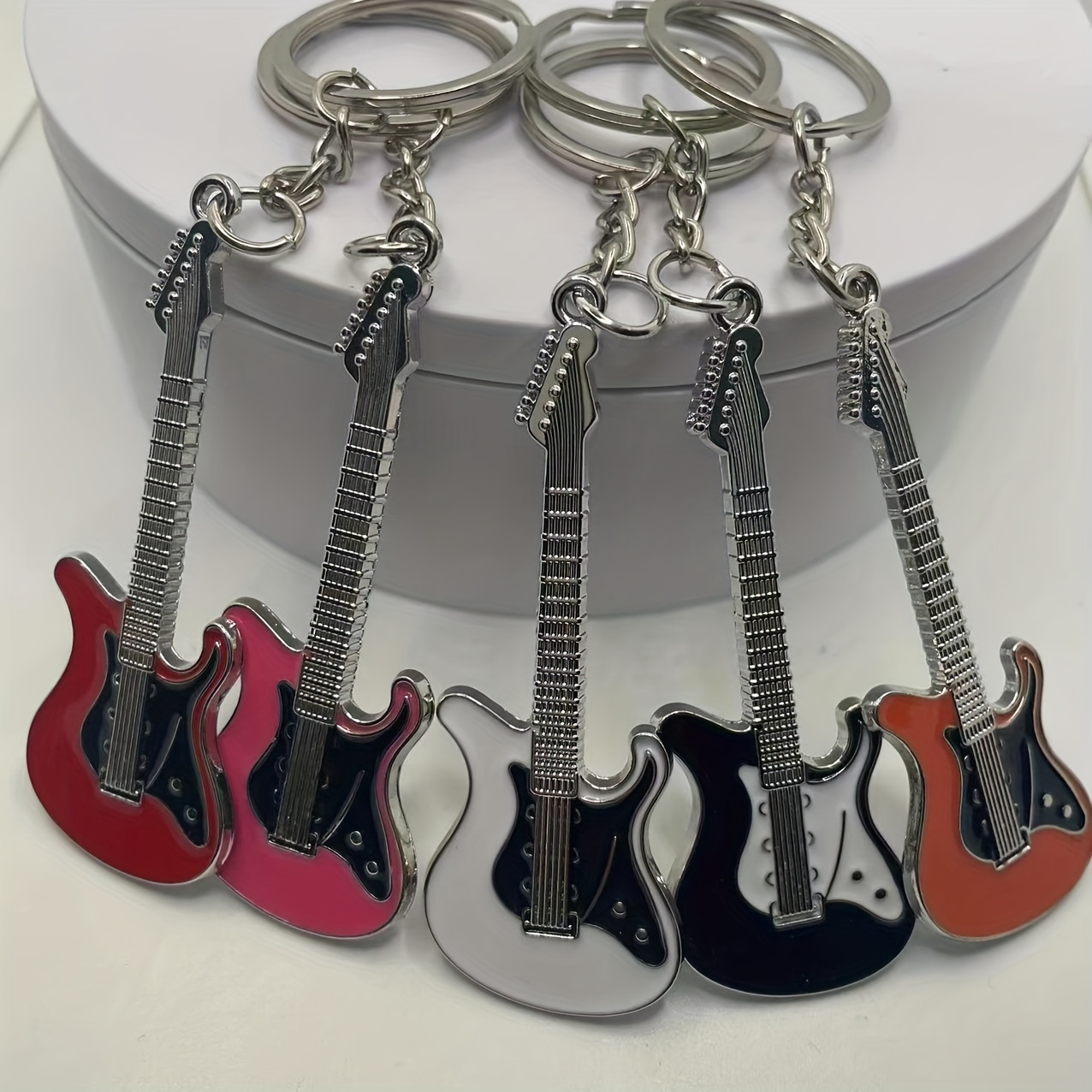 Porte-clés instrument Guitare en métal et plastique