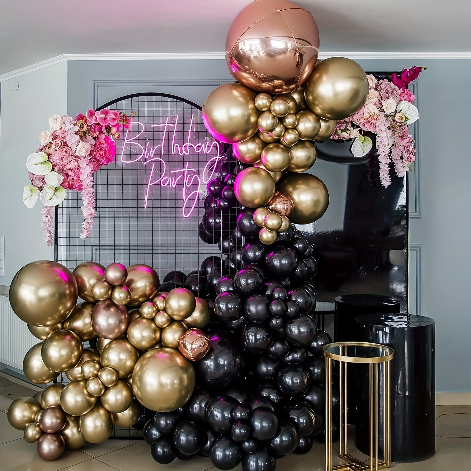 Decoración con globos para un evento de lujo