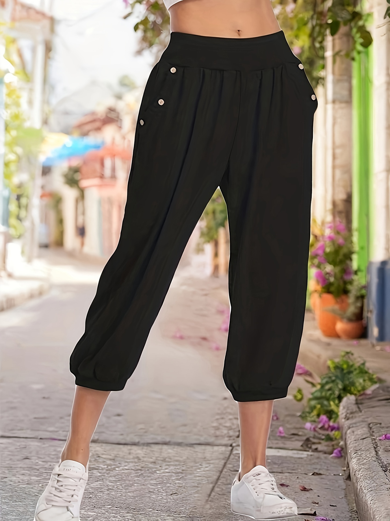 Plus Size Casual Capri Pants, Women's Plus Solid Button Decor Waist Band  High * Capri Pants With Pockets