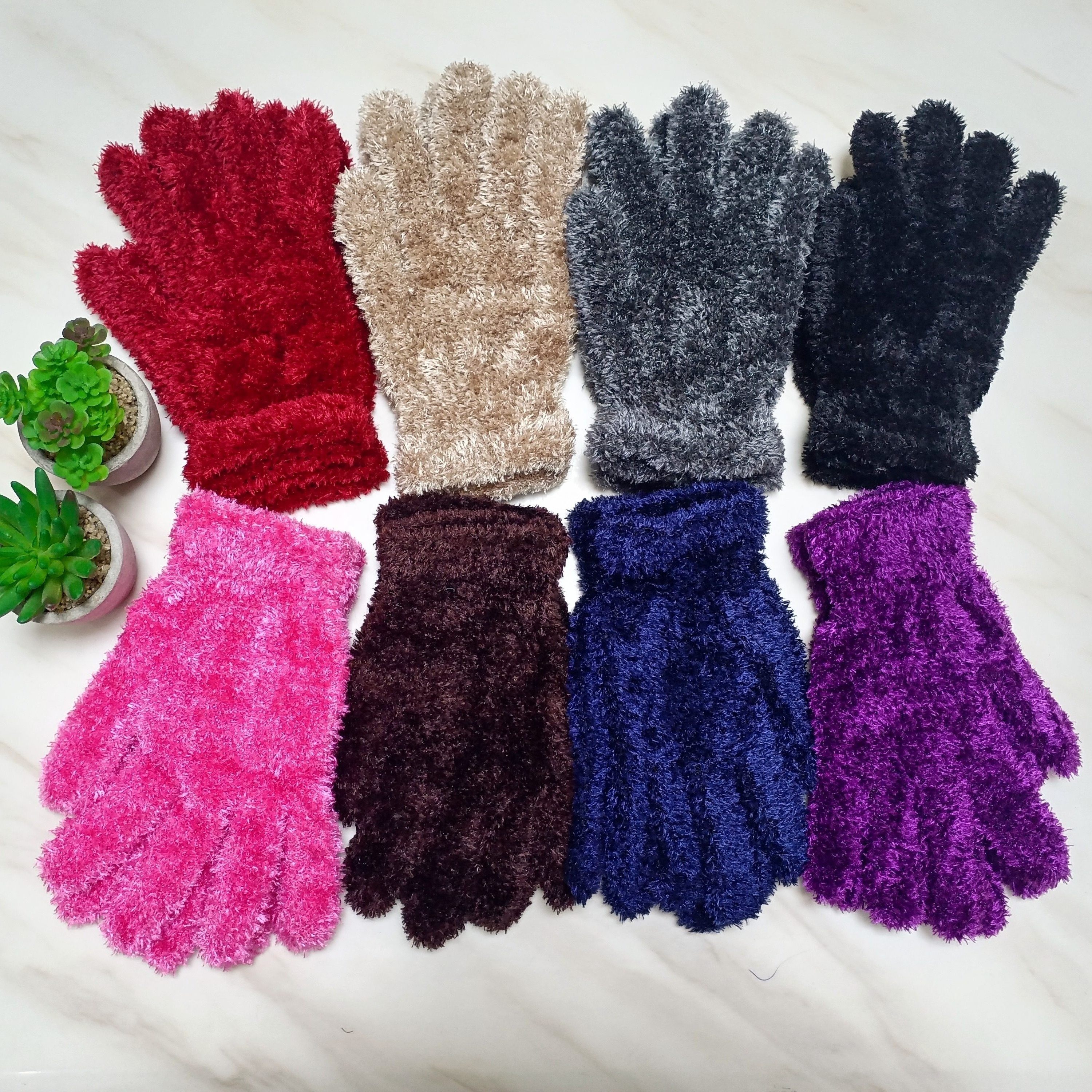 

Solid Color Coral Velvet Gloves Unisex Stylish Warm Knit Gloves Autumn Winter Outdoor Coldproof Split Finger Gloves